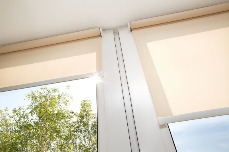 Shades Repair Cost Guide — Cost of Shades Repair